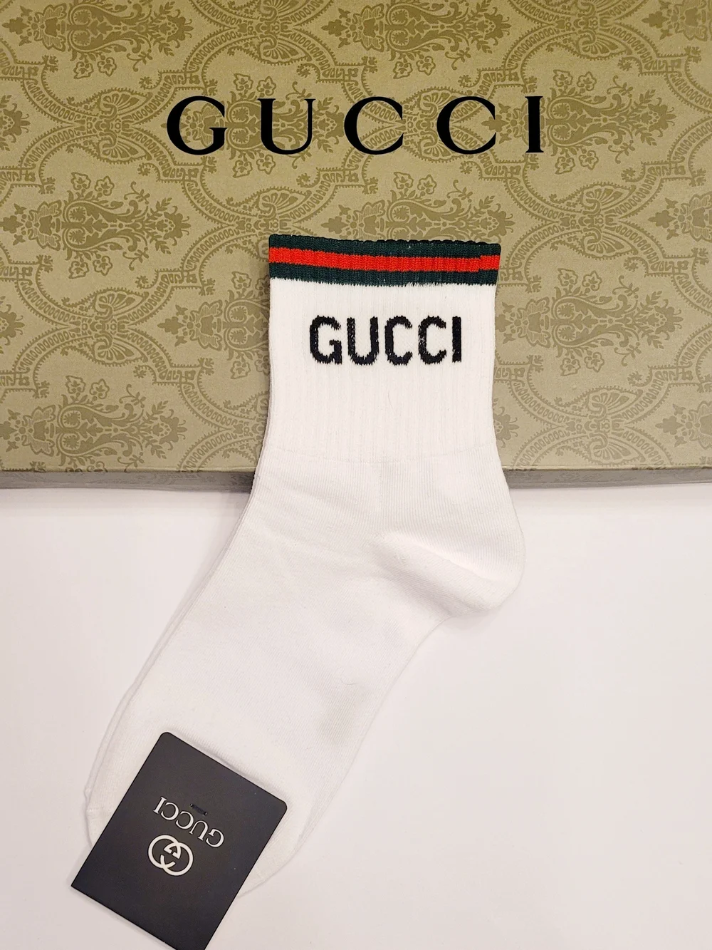 🇮🇹 Gucci White Crew Socks🧦 with Red & Green Stripes🇮🇹
